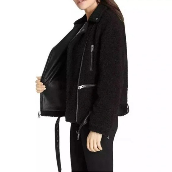 Levi's® Women's Sherpa Moto Jacket - Picture 3 of 5